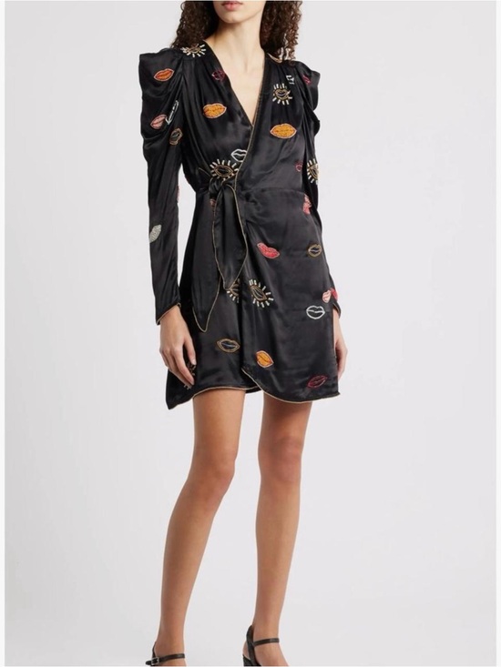 FARM Rio Dresses & Skirts - NWT FARM Rio Beaded Kisses wrap minidress in black